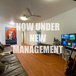 Downtown Backpackers Hostel Perth - Note - Valid Passport Required For Check In